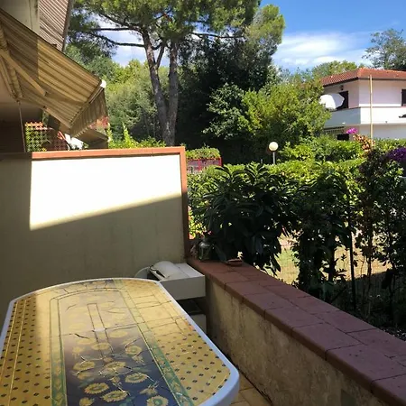 Lägenhet La Casa Di Naomi *